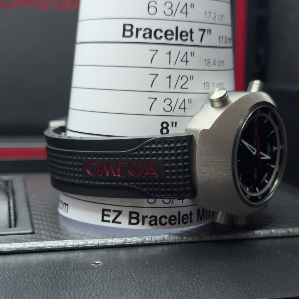 Omega Speedmaster Spacemaster Z-33 Titanium Watch 325.92.43.79.01.001