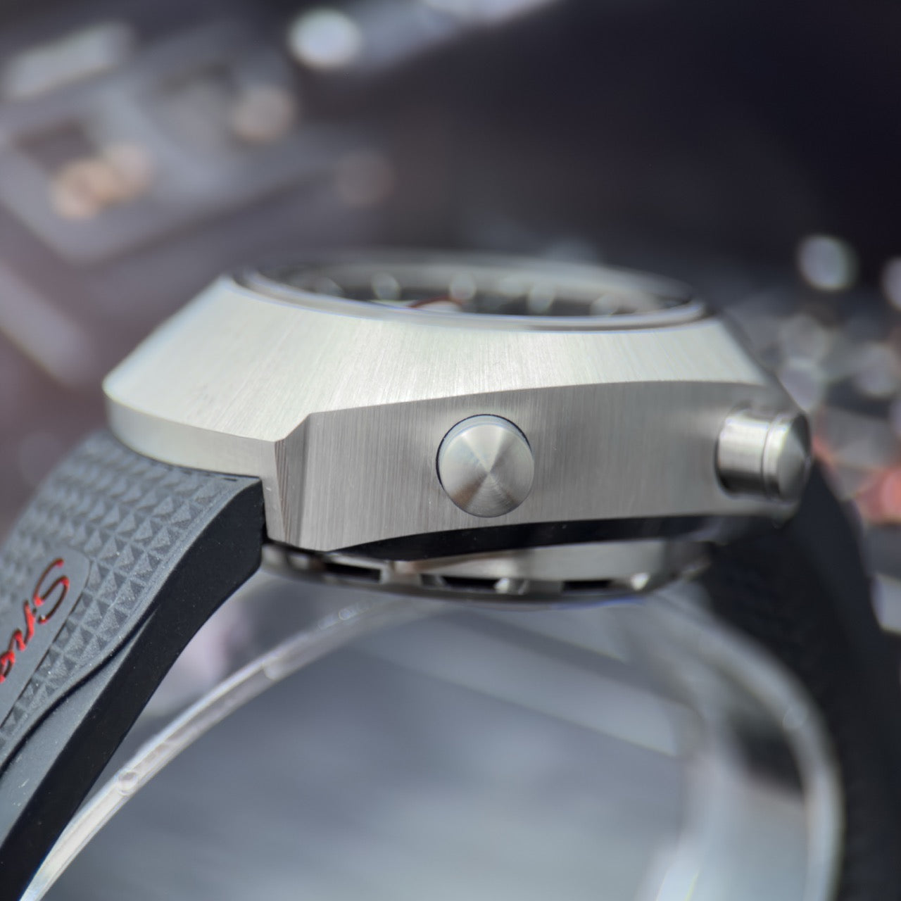 Omega Speedmaster Spacemaster Z-33 Titanium Watch 325.92.43.79.01.001