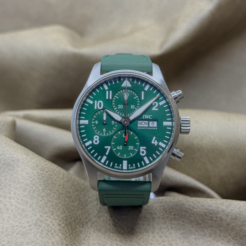 IWC Pilot's Watch Chronograph 43 — Green Dial — Ref. IW378006 — 2023 — Full Set — Extended Warranty to 2031
