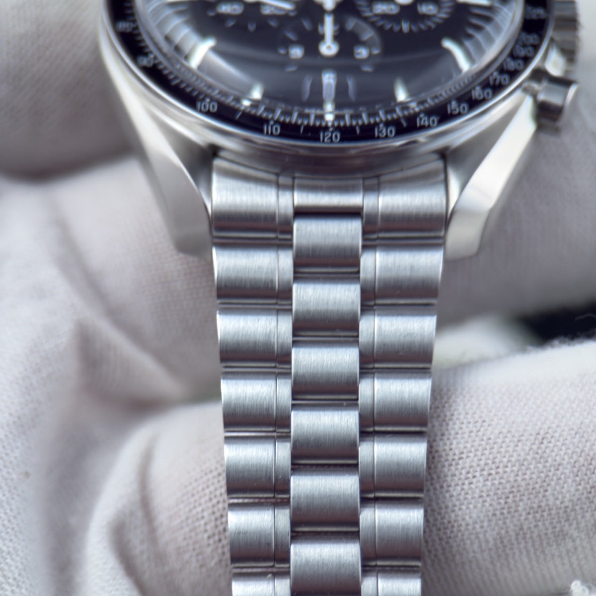 Pre-Owned Omega Speedmaster Professional Moonwatch Full Set & Full Links