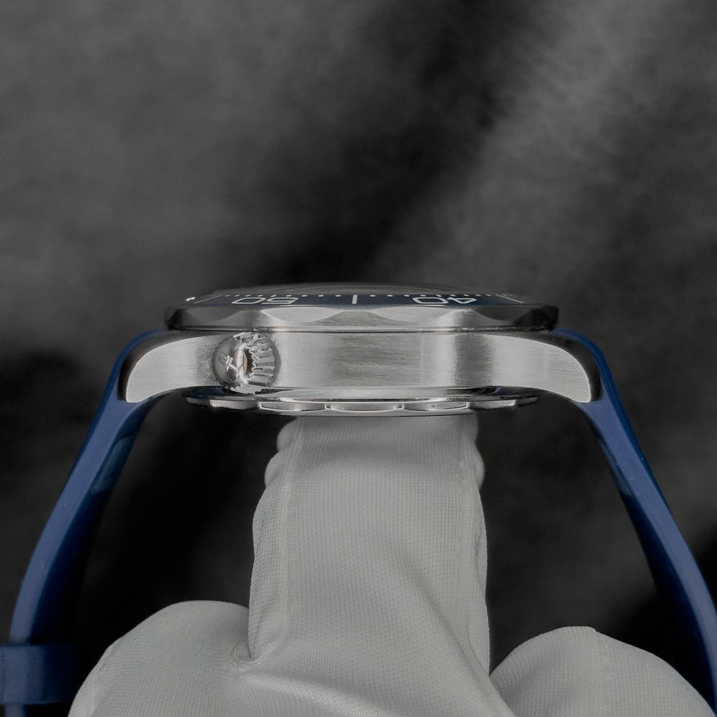 Omega Seamaster Diver 300M "Blue Wave" — Ref. 210.32.42.20.03.001