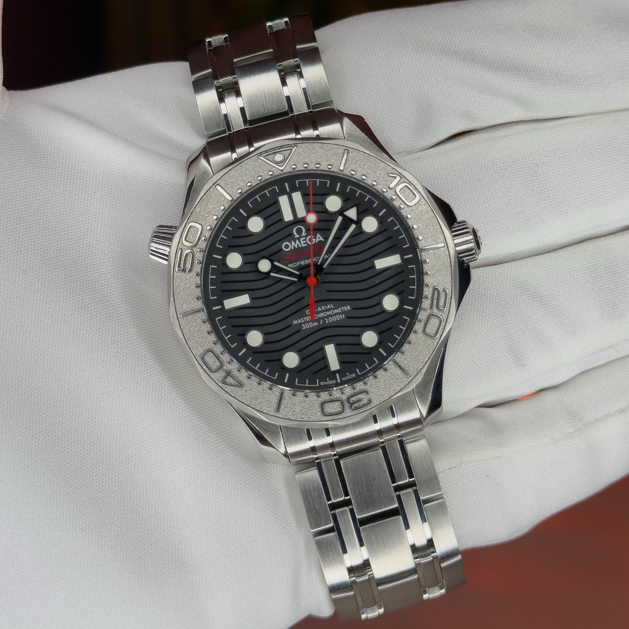 Omega Seamaster Diver 300M Nekton Edition — Ref. 210.30.42.20.01.002
