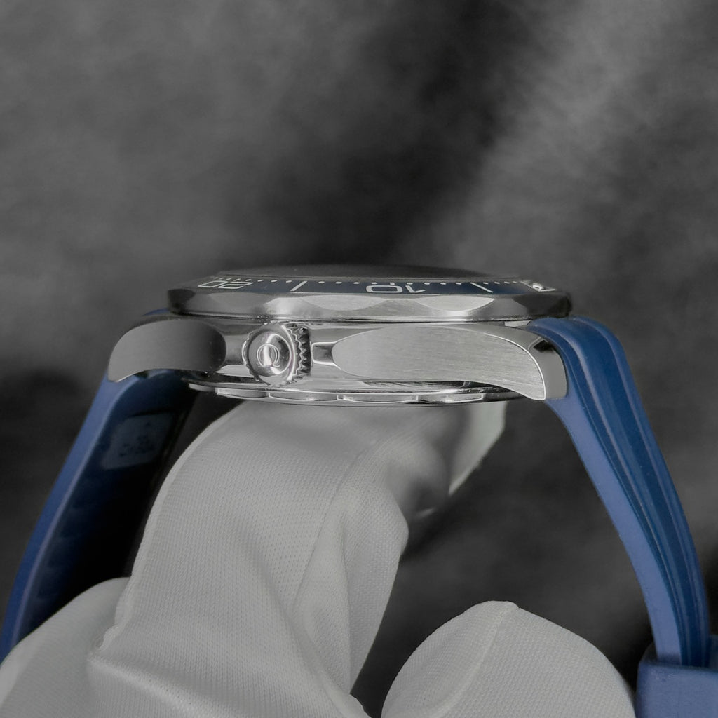 Omega Seamaster Diver 300M "Blue Wave" — Ref. 210.32.42.20.03.001
