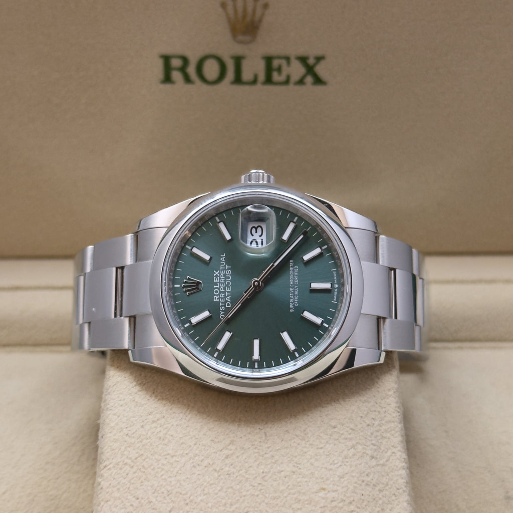 2025 Rolex Datejust 36mm 126200 Oyster Mint Green Dial. Full Set Incl white tag
