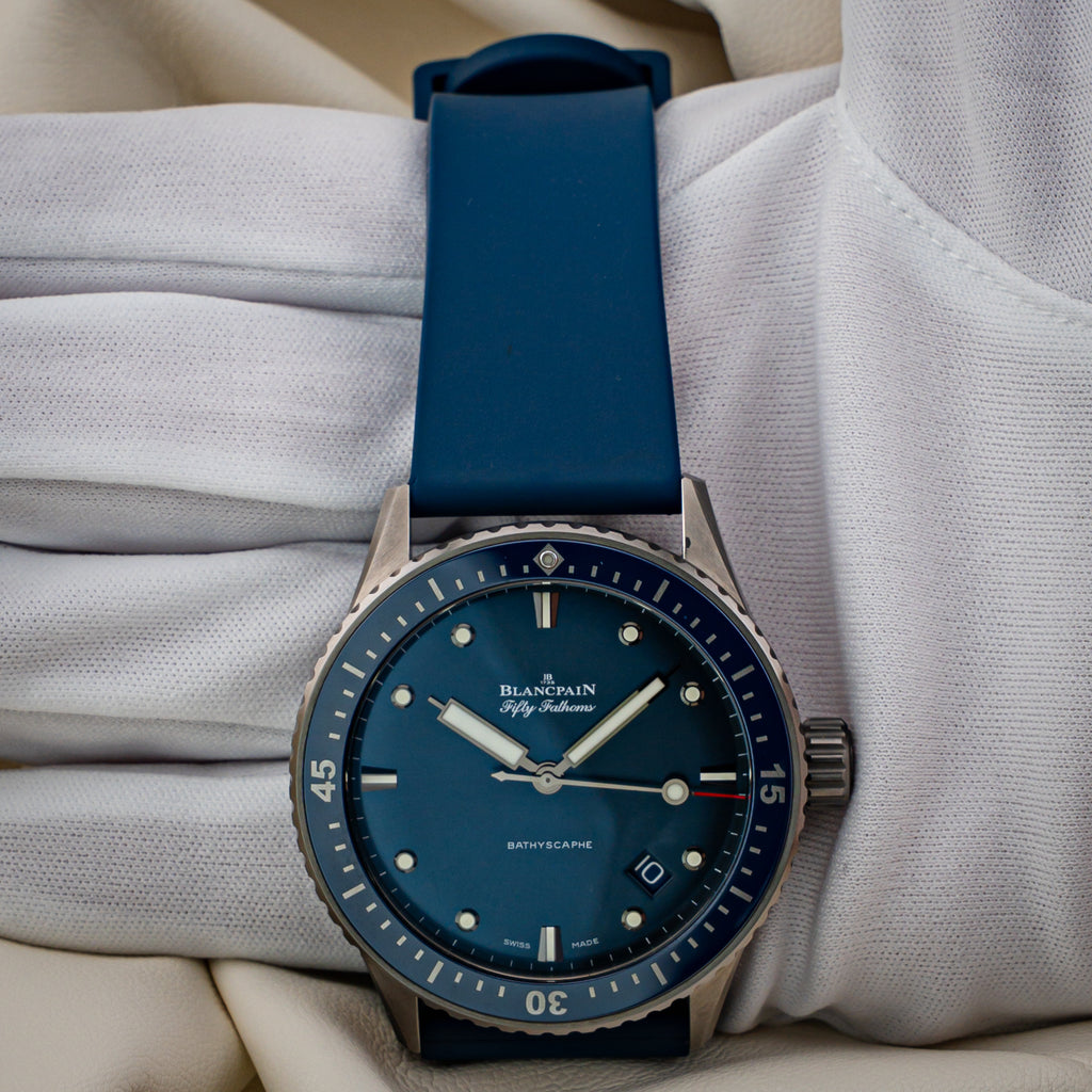 Blancpain Fifty Fathoms Bathyscaphe — Grey Ceramic — Ref. 5000-0240-052A — 2023 — Full Set