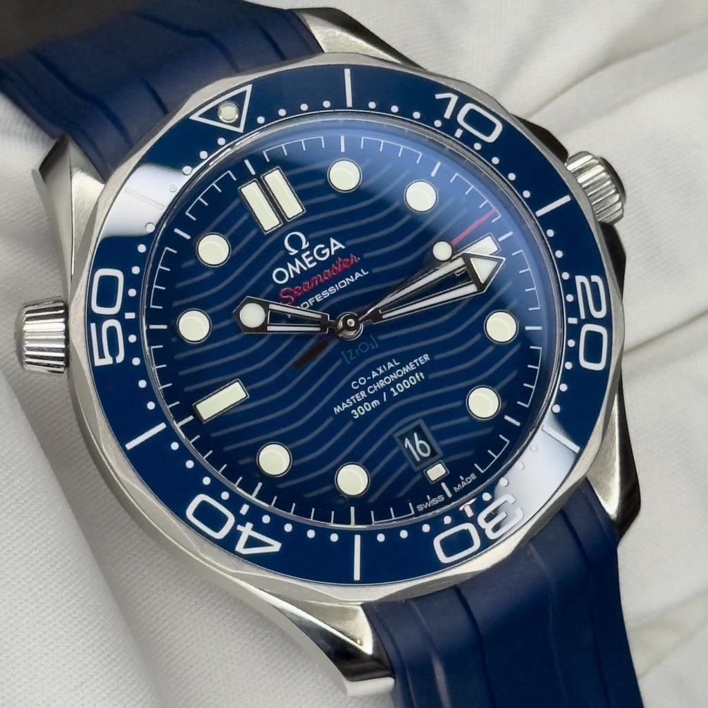 Omega Seamaster Diver 300M "Blue Wave" — Ref. 210.32.42.20.03.001