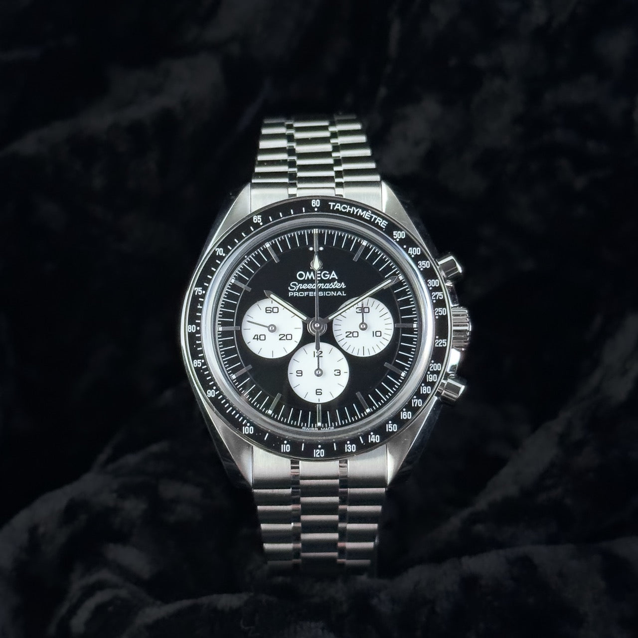 Omega Reverse Panda Speedmaster Professional Moonwatch