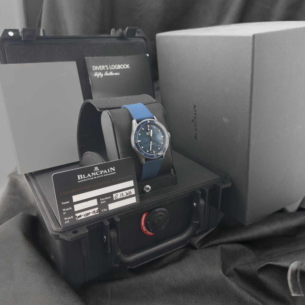 Blancpain Fifty Fathoms Bathyscaphe — Grey Ceramic — Ref. 5000-0240-052A — 2023 — Full Set