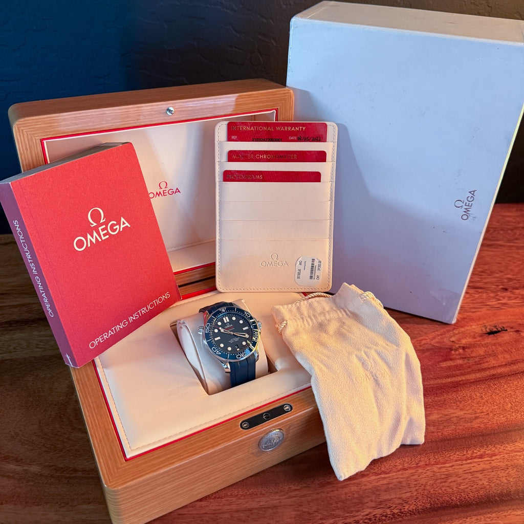 Omega Seamaster Diver 300M "Blue Wave" — Ref. 210.32.42.20.03.001