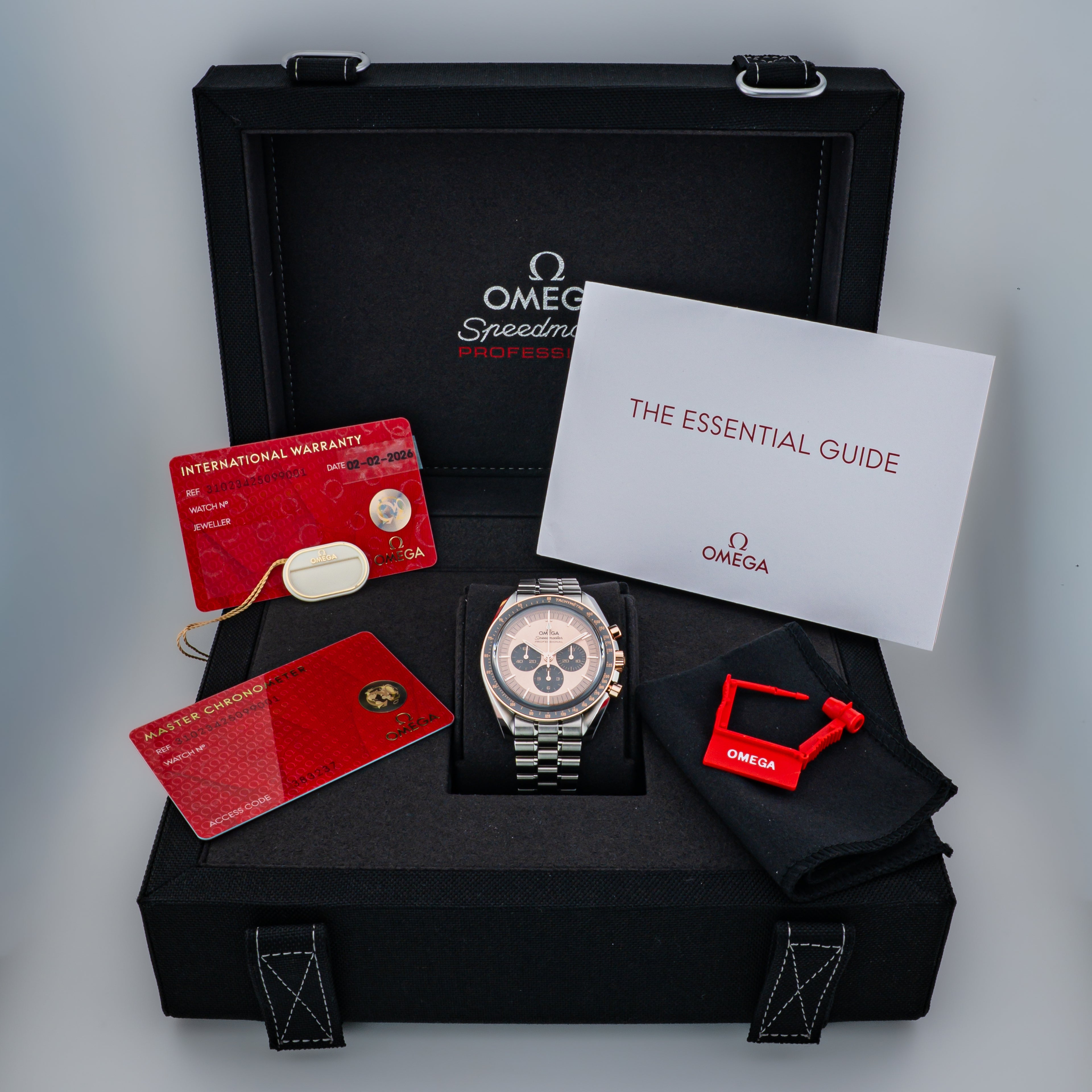 Omega Speedmaster Moonwatch Professional — Steel and Sedna Gold Ref. 310.23.42.50.99.001 — Full Set