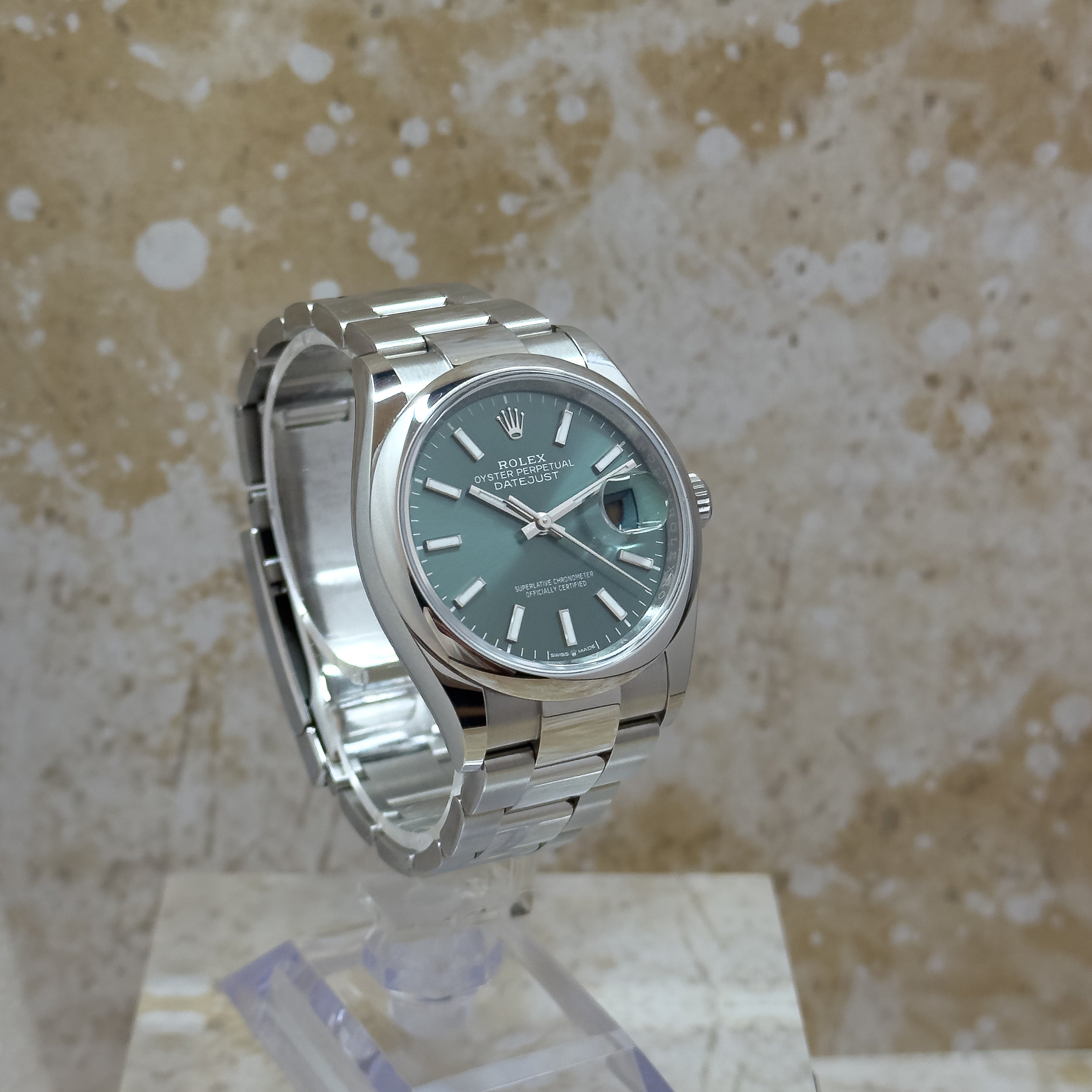 2025 Rolex Datejust 36mm 126200 Oyster Mint Green Dial. Full Set Incl white tag