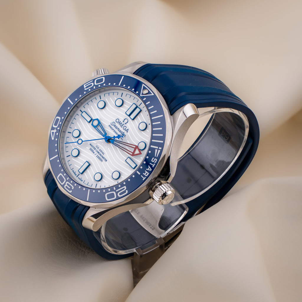Omega Seamaster Diver 300M America’s Cup Barcelona 42mm Box & Papers