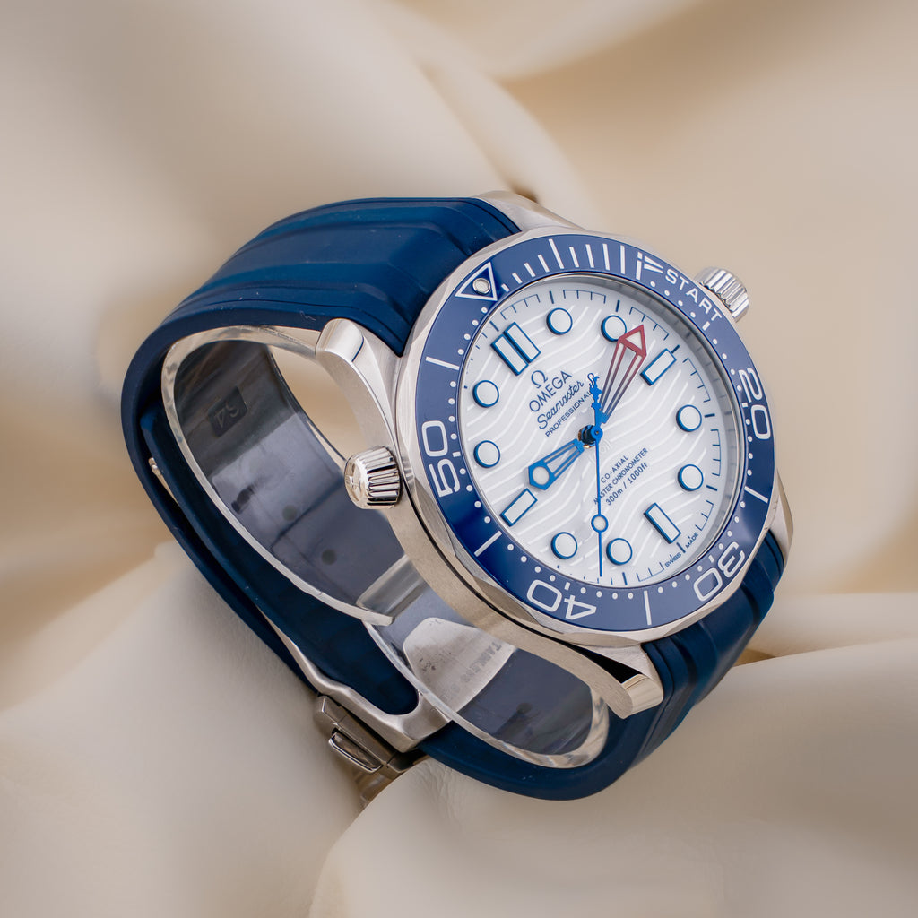 Omega Seamaster Diver 300M America’s Cup Barcelona 42mm Box & Papers