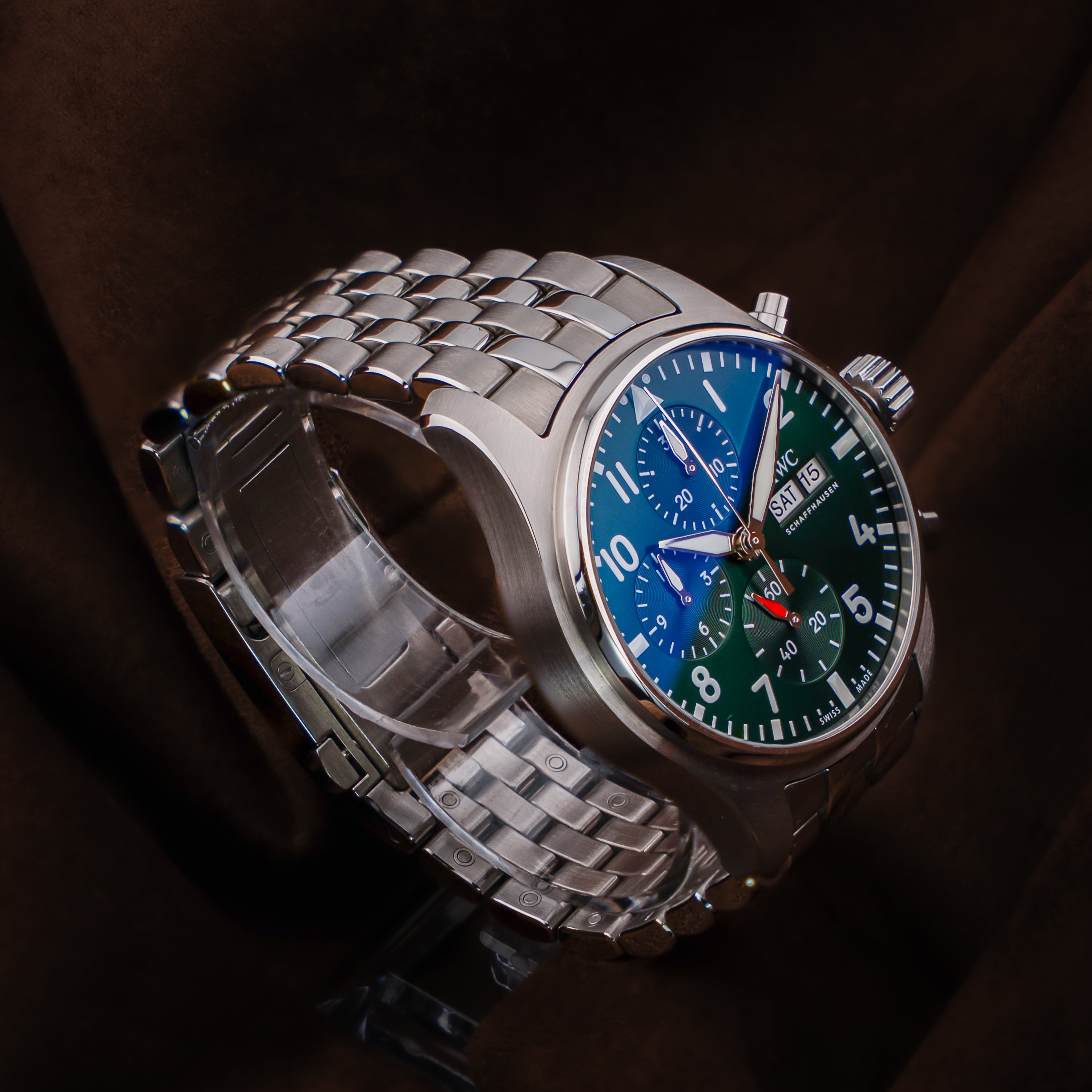 IWC Pilot's Watch Chronograph 41MM - Green Dial - Ref. IW388104 - 2022 - Full Set