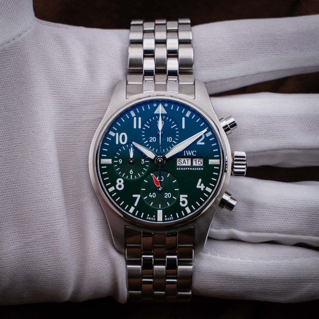 IWC Pilot's Watch Chronograph 41MM - Green Dial - Ref. IW388104 - 2022 - Full Set