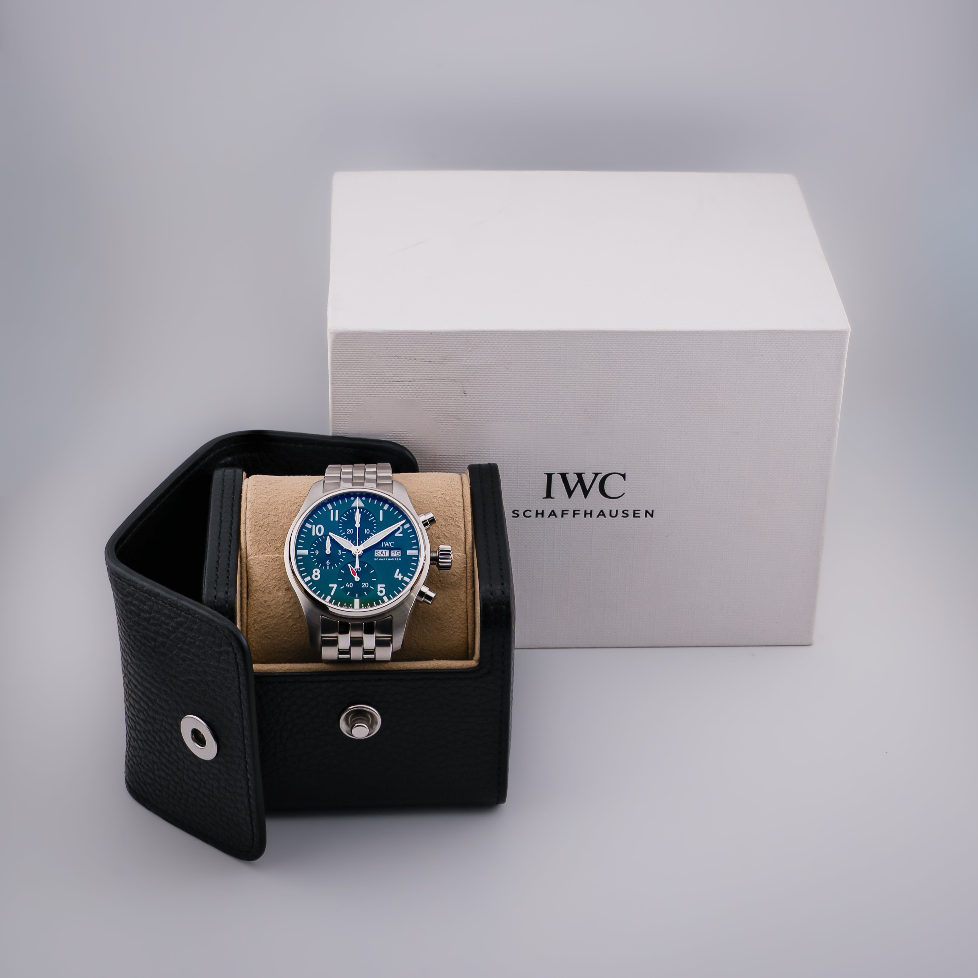 IWC Pilot's Watch Chronograph 41MM - Green Dial - Ref. IW388104 - 2022 - Full Set