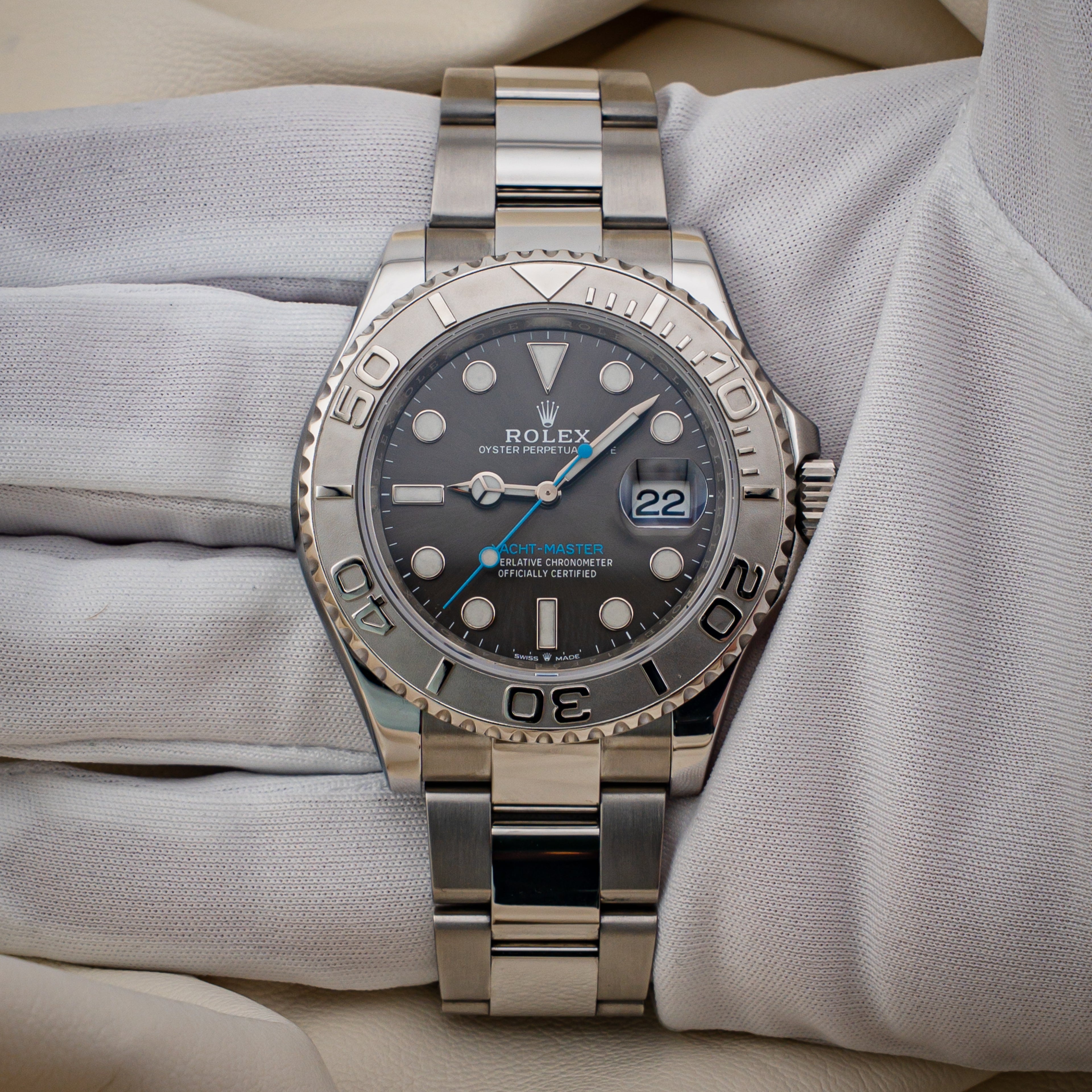 Rolex Yacht-Master 40 — Ref. 126622 Rhodium Dial Full Set
