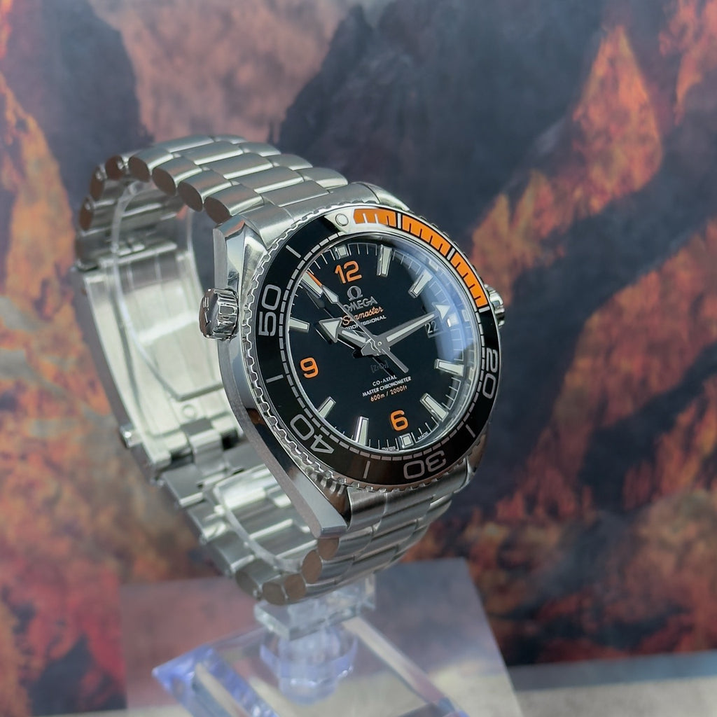 OMEGA Seamaster Planet Ocean 600M 215.30.44.21.01.002 44mm Box & Papers