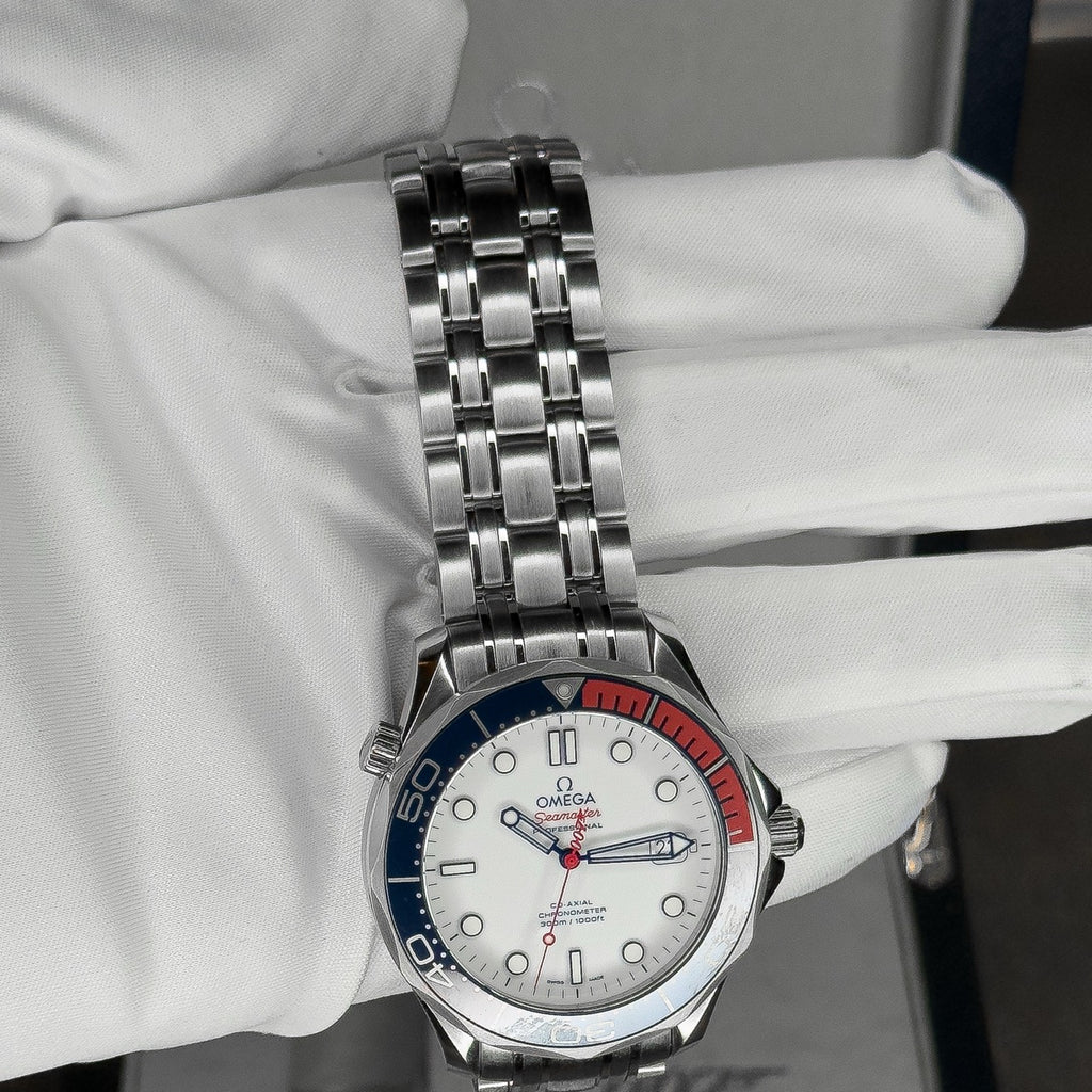 Omega Seamaster Diver 300M Commander's Watch — Ref. 212.32.41.20.04.001 — Limited Edition
