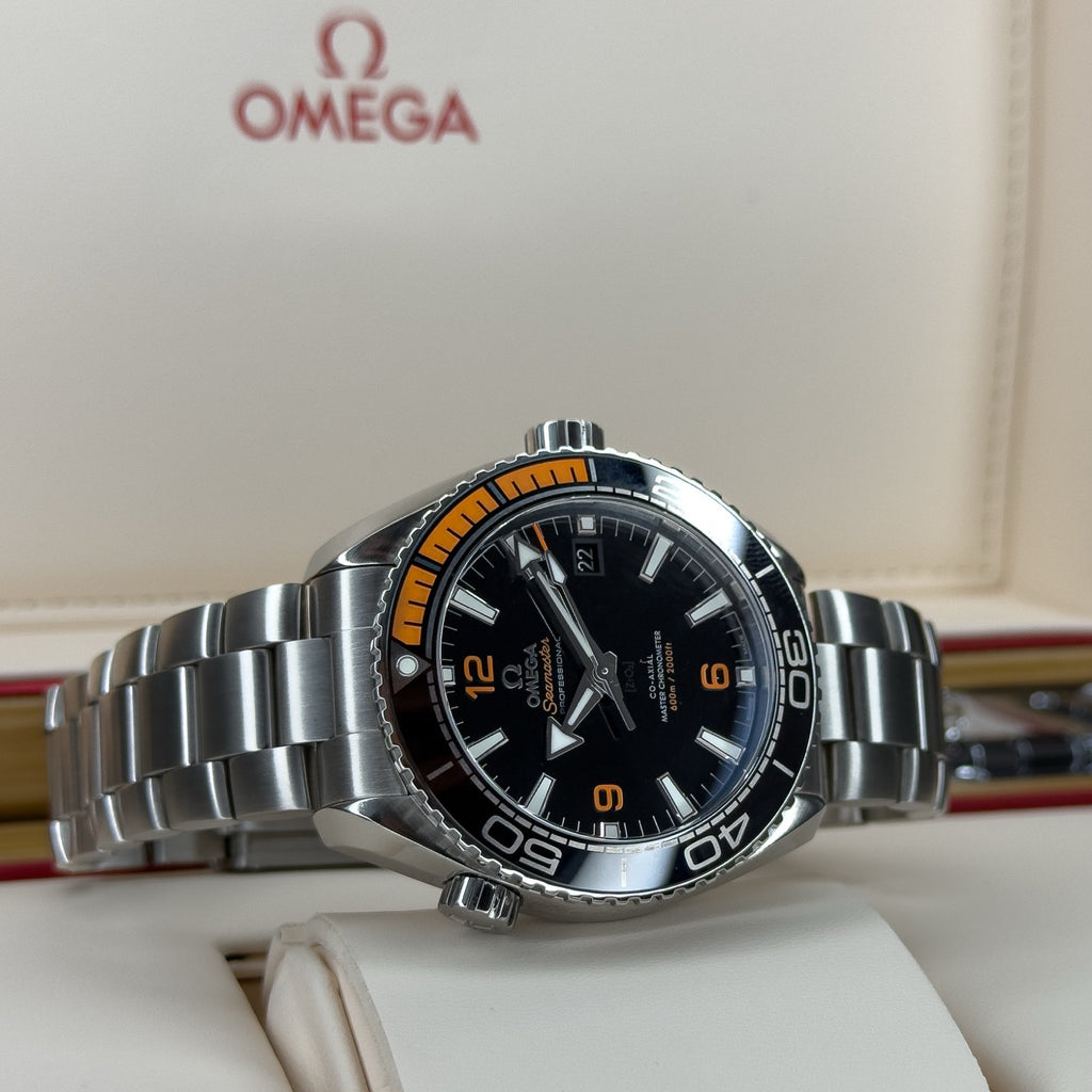 OMEGA Seamaster Planet Ocean 600M 215.30.44.21.01.002 44mm Box & Papers