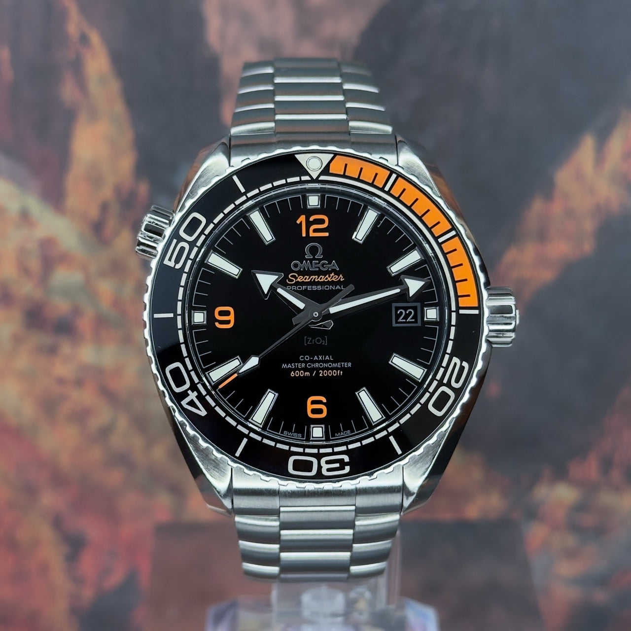 OMEGA Seamaster Planet Ocean 600M 215.30.44.21.01.002 44mm Box & Papers